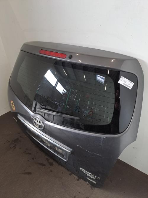 Image Malle/Hayon arriere - TOYOTA COROLLA VERSO 2