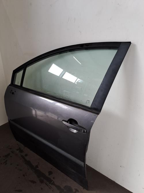 Image Porte avant gauche - TOYOTA COROLLA VERSO 2