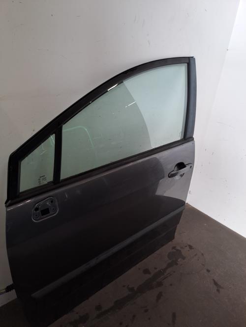 Image Porte avant gauche - TOYOTA COROLLA VERSO 2