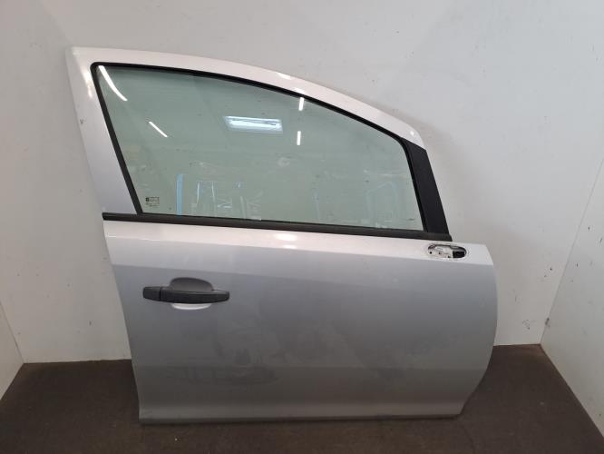 Image Porte avant droit - OPEL CORSA D