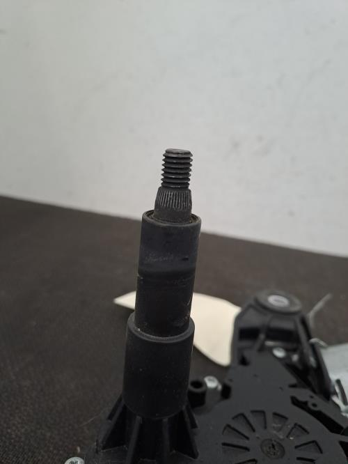 Image Moteur essuie glace arriere - RENAULT CLIO 5