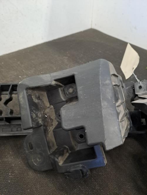 Image Support de pare chocs arriere - RENAULT CLIO 5