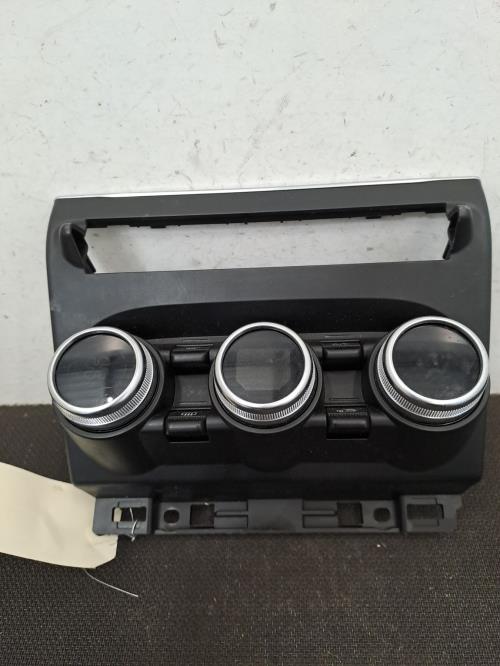 Image Commande chauffage - RENAULT CLIO 5