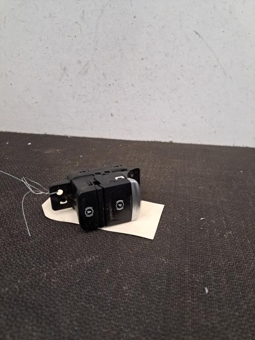 Image Poignee electrique frein a main - RENAULT CLIO 5