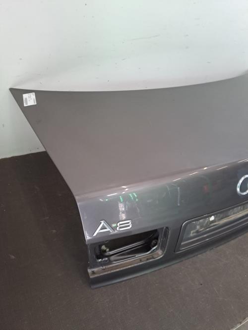 Image Malle/Hayon arriere - AUDI A8 1