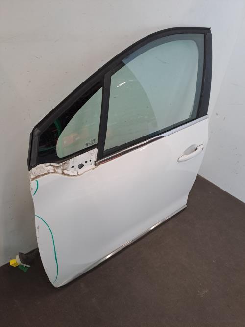 Image Porte avant gauche - PEUGEOT 2008 1