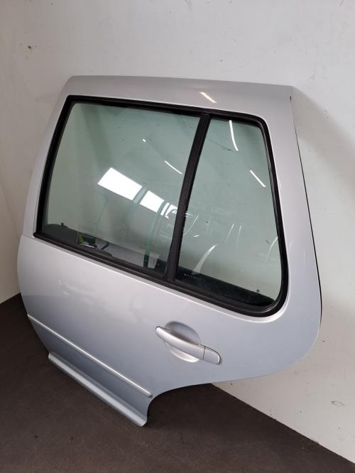 Image Porte arriere gauche - VOLKSWAGEN GOLF 4