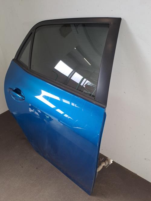 Image Porte arriere droit - TOYOTA AURIS 1