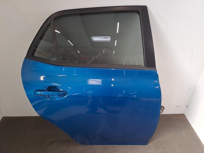 Image Porte arriere droit - TOYOTA AURIS 1