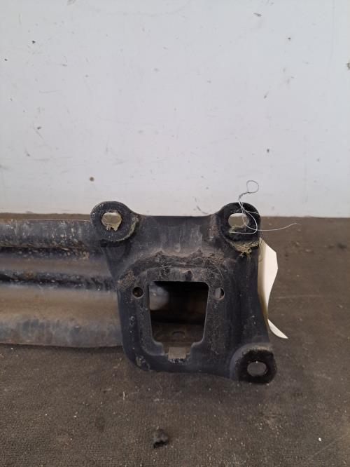 Image Renfort pare choc arriere (traverse) - VOLKSWAGEN GOLF 5