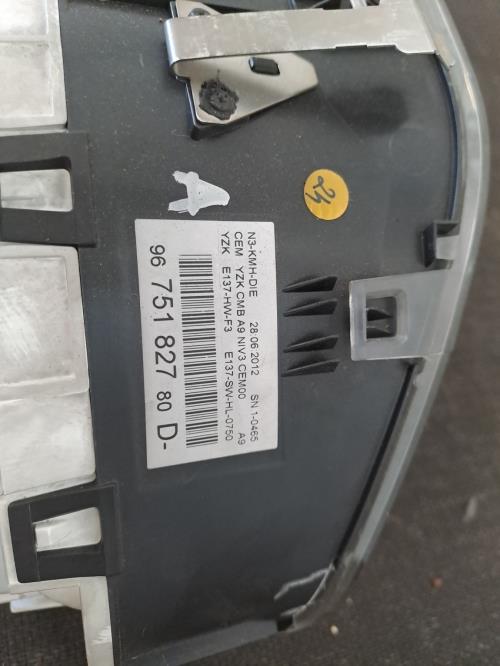 Image Compteur - PEUGEOT 208 1