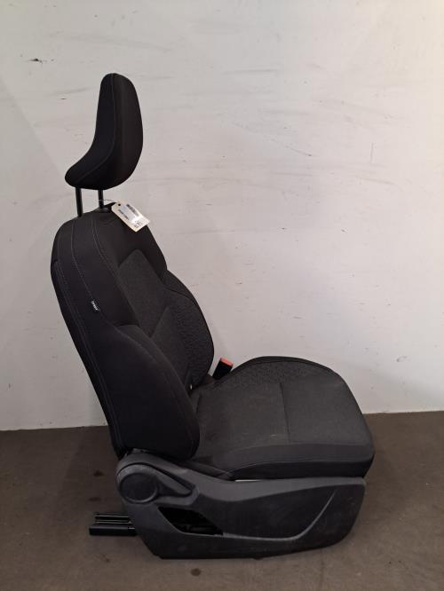 Image Siege avant droit - RENAULT CLIO 5