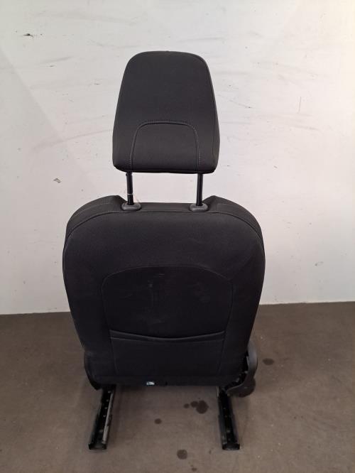 Image Siege avant droit - RENAULT CLIO 5