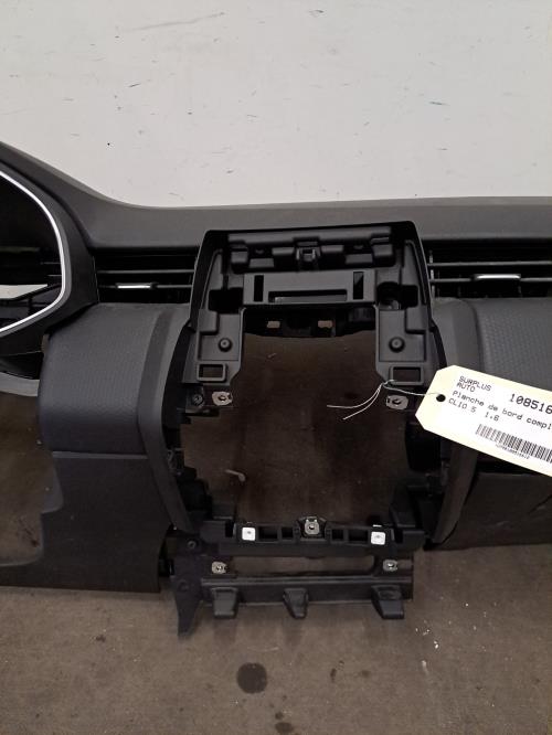 Image Planche de bord complete - RENAULT CLIO 5