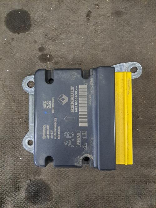 Image Planche de bord complete - RENAULT CLIO 5