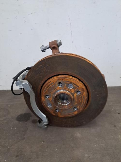 Image Moyeu avant gauche - RENAULT TRAFIC 3 COURT
