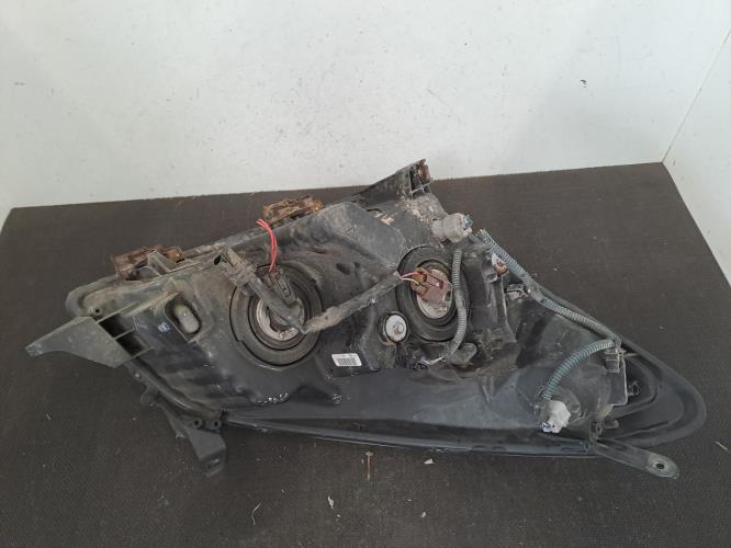 Image Optique avant principal gauche (feux)(phare) - TOYOTA COROLLA VERSO 2
