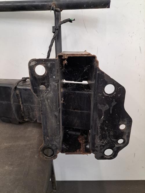 Image Renfort pare choc avant (traverse) - FIAT FREEMONT