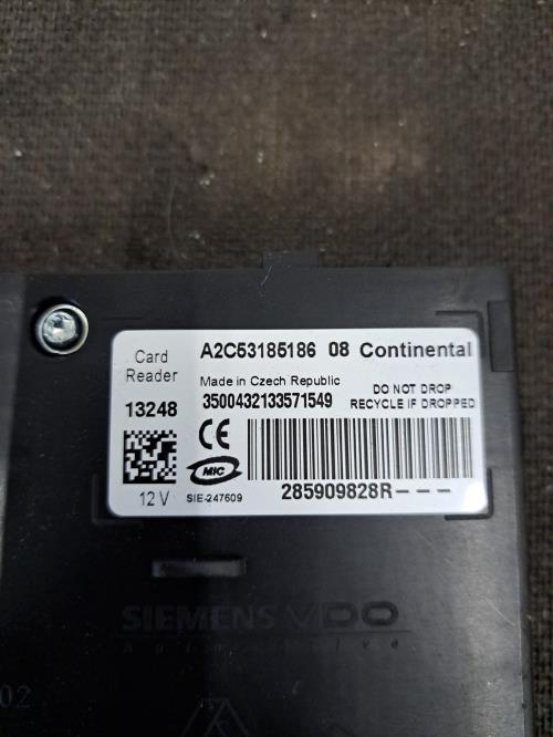 Image Lecteur de carte (neiman) - RENAULT SCENIC 3
