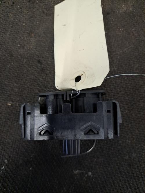 Image Bouton de warning - RENAULT SCENIC 3