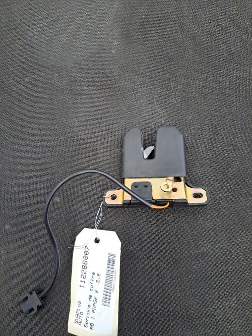 Image Serrure de coffre - AUDI A8 1