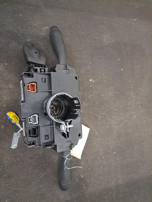 Image Com (Bloc Contacteur Tournant+Commodo Essuie Glace+Commodo Phare) - PEUGEOT 206+