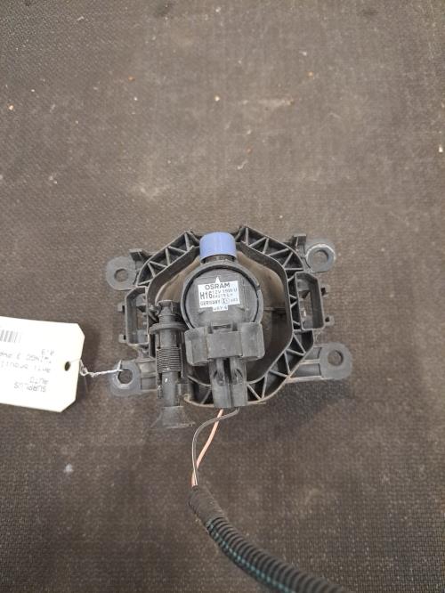 Image Anti brouillard droit (feux) - RENAULT TWINGO 3