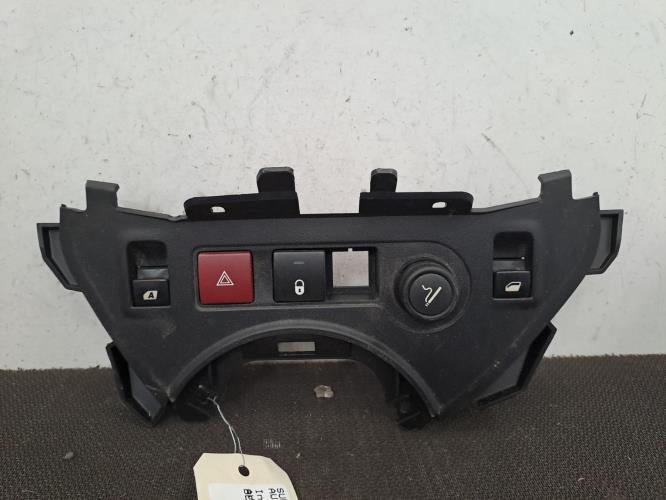 Image Interrupteur de leve vitre avant gauche - CITROEN BERLINGO 2