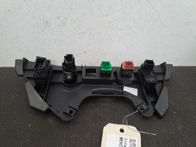 Image Interrupteur de leve vitre avant gauche - CITROEN BERLINGO 2