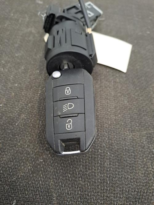 Image Neiman - PEUGEOT 208 1
