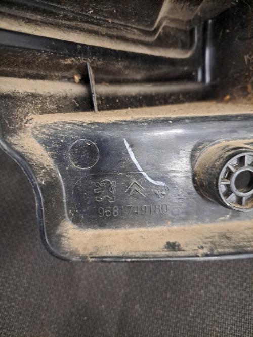 Image Feu arriere principal droit (feux) - CITROEN C3 PICASSO