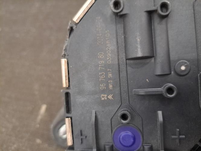Image Moteur essuie glace avant gauche - CITROEN C4 GRAND PICASSO 2