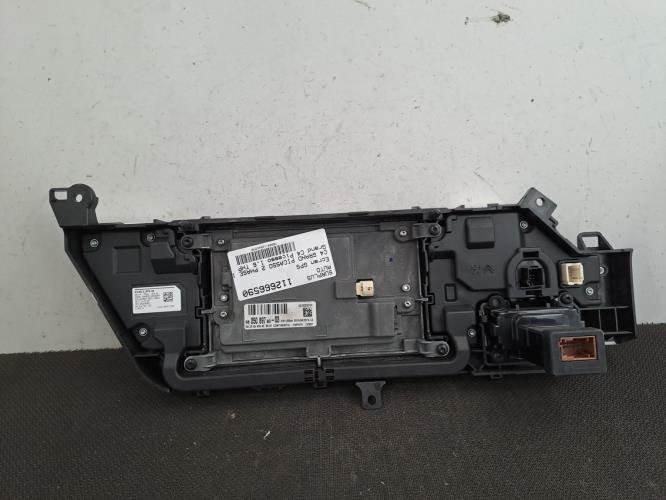 Image Ecran GPS - CITROEN C4 GRAND PICASSO 2