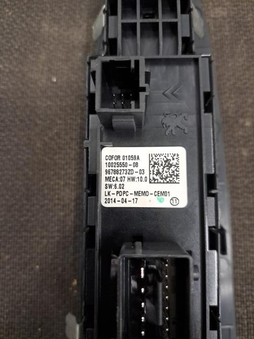 Image Interrupteur de leve vitre avant gauche - CITROEN C4 GRAND PICASSO 2