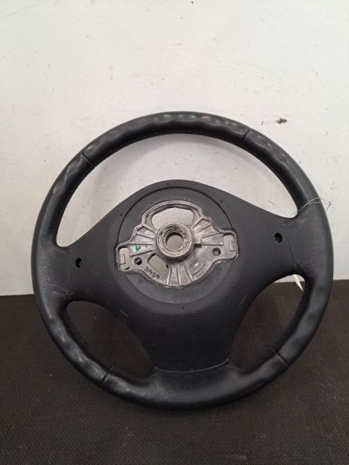 Image Volant - BMW SERIE 1 F21