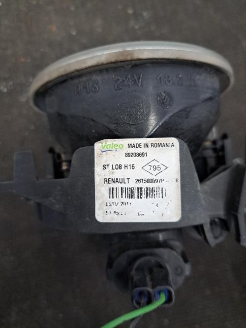 Image Anti brouillard droit (feux) - RENAULT CLIO 4