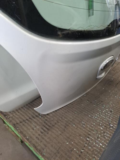 Image Malle/Hayon arriere - FORD KA 2