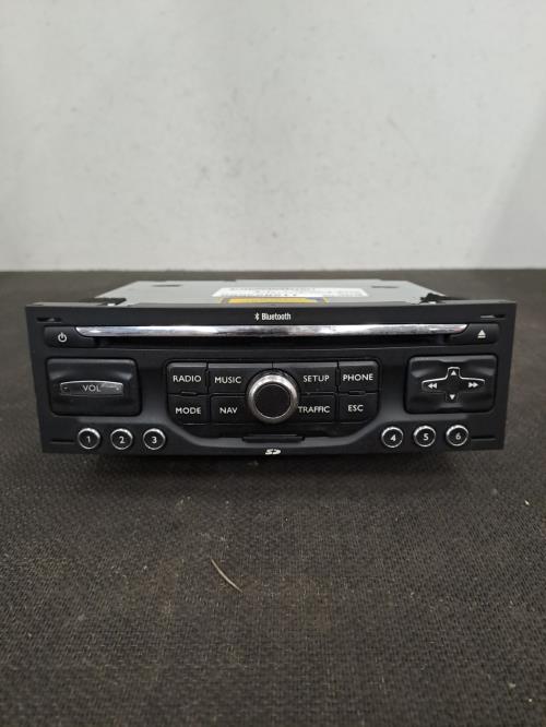 Image Autoradio d'origine - PEUGEOT 3008 1