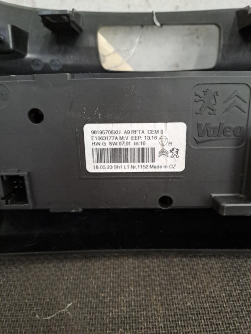 Image Commande chauffage - PEUGEOT 2008 1