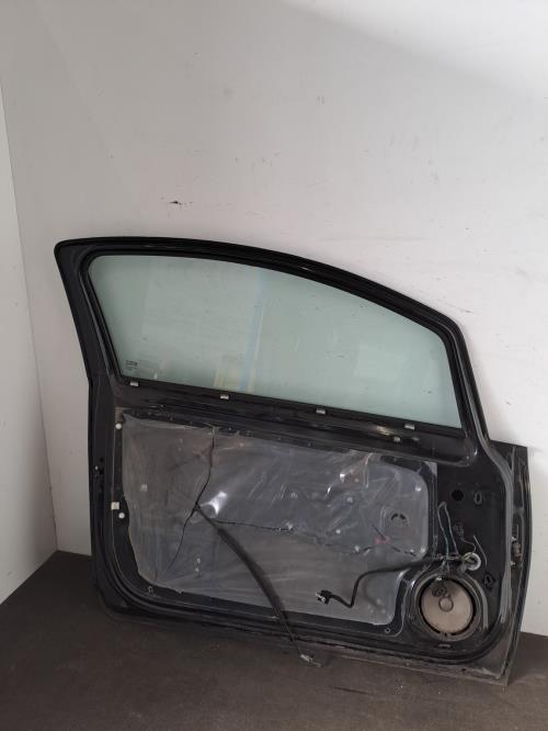 Image Porte avant gauche - OPEL CORSA D