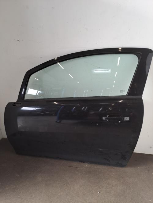 Image Porte avant gauche - OPEL CORSA D