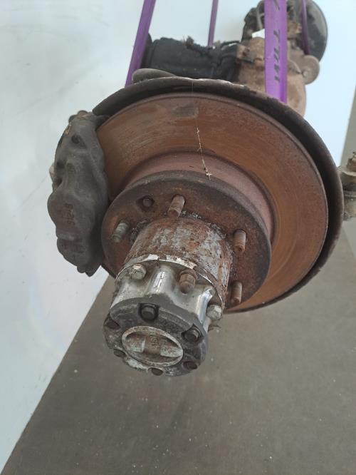 Image Essieu avant - TOYOTA LAND CRUISER 2 J70