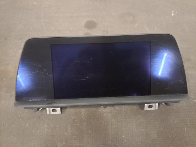 Image Ecran GPS - BMW SERIE 1 F20