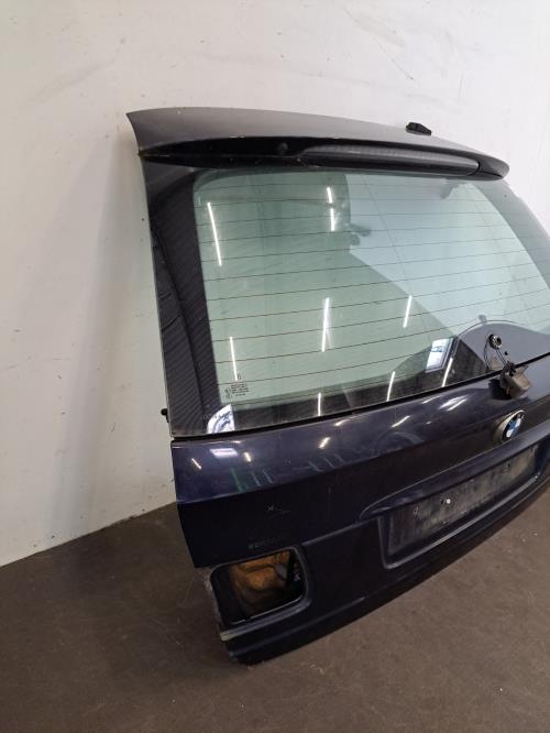 Image Malle/Hayon arriere - BMW SERIE 3 E46