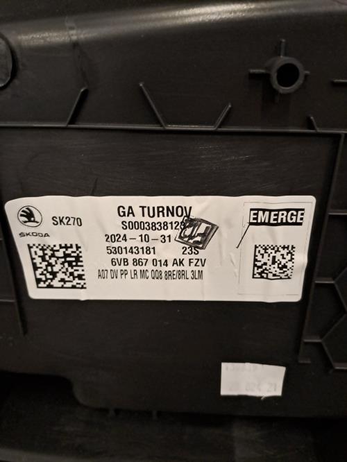 Image Garniture porte avant gauche - SKODA FABIA 4