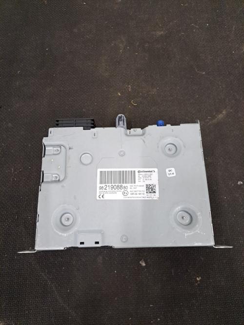 Image Autoradio d'origine - PEUGEOT 208 1