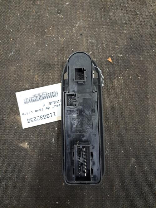 Image Interrupteur de leve vitre avant gauche - CITROEN C5 2