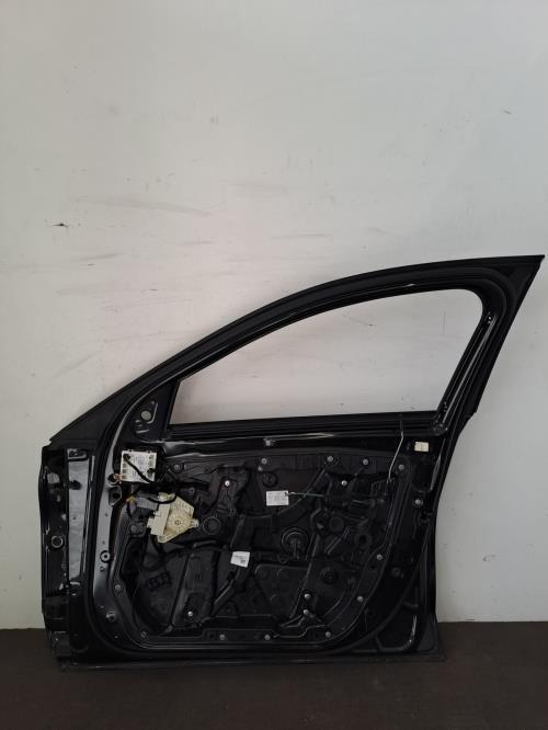 Image Porte avant droit - MERCEDES CLASSE C 205