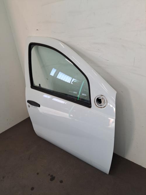 Image Porte avant droit - DACIA SANDERO 1