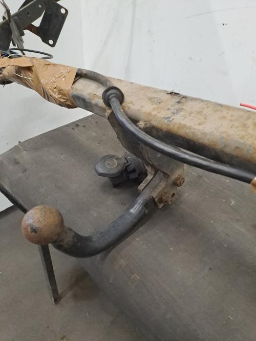 Image Attelage (boule de remorquage) - RENAULT SCENIC 3